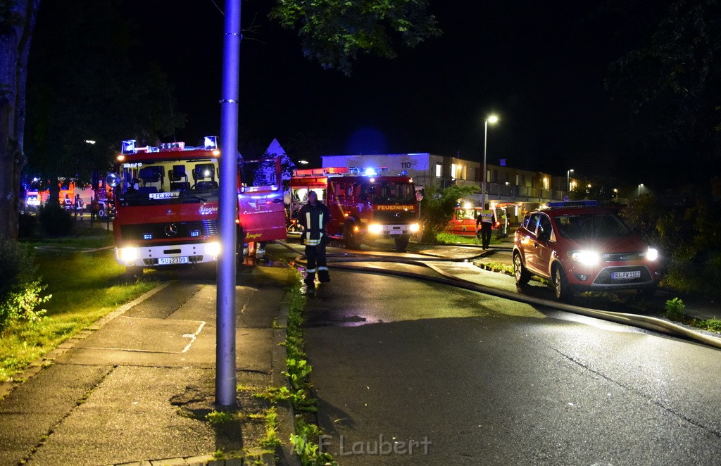 Grossfeuer Einfamilienhaus Siegburg Muehlengrabenstr P0105.JPG - Miklos Laubert